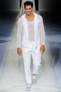 Pietro-Boselli-Emporio-Armani-Spring-Summer-2014-Catwalk-800x1200
