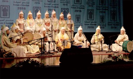 Lensemble-Hadra-Chefchaounia-fascine-le-public-