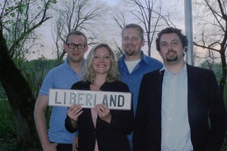 1c0086df340a766ba19a44c42b7f81c0