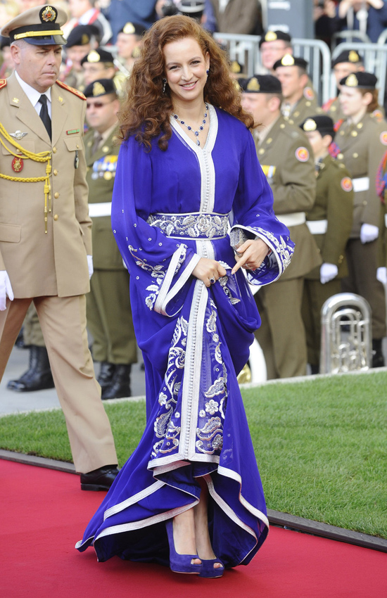 بالصور هذه أسرار جمال و أناقة الأميرة للا سلمى