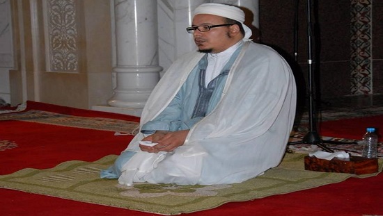 المقرئ وإمام مسجد الحسن الثاني عمر القزابري
