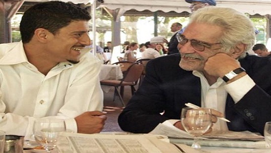 سعيد تغماوي رفقة الراحل عمر الشريف بأحد المهرجانات الدولية