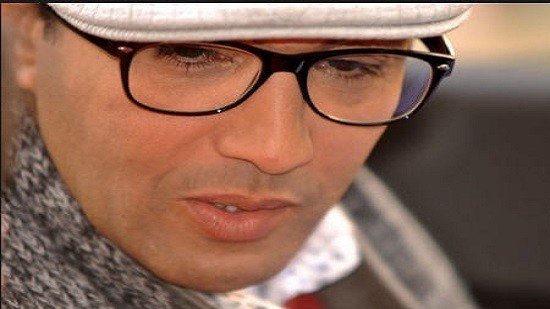 الفنان رشيد الوالي رفقة والدته