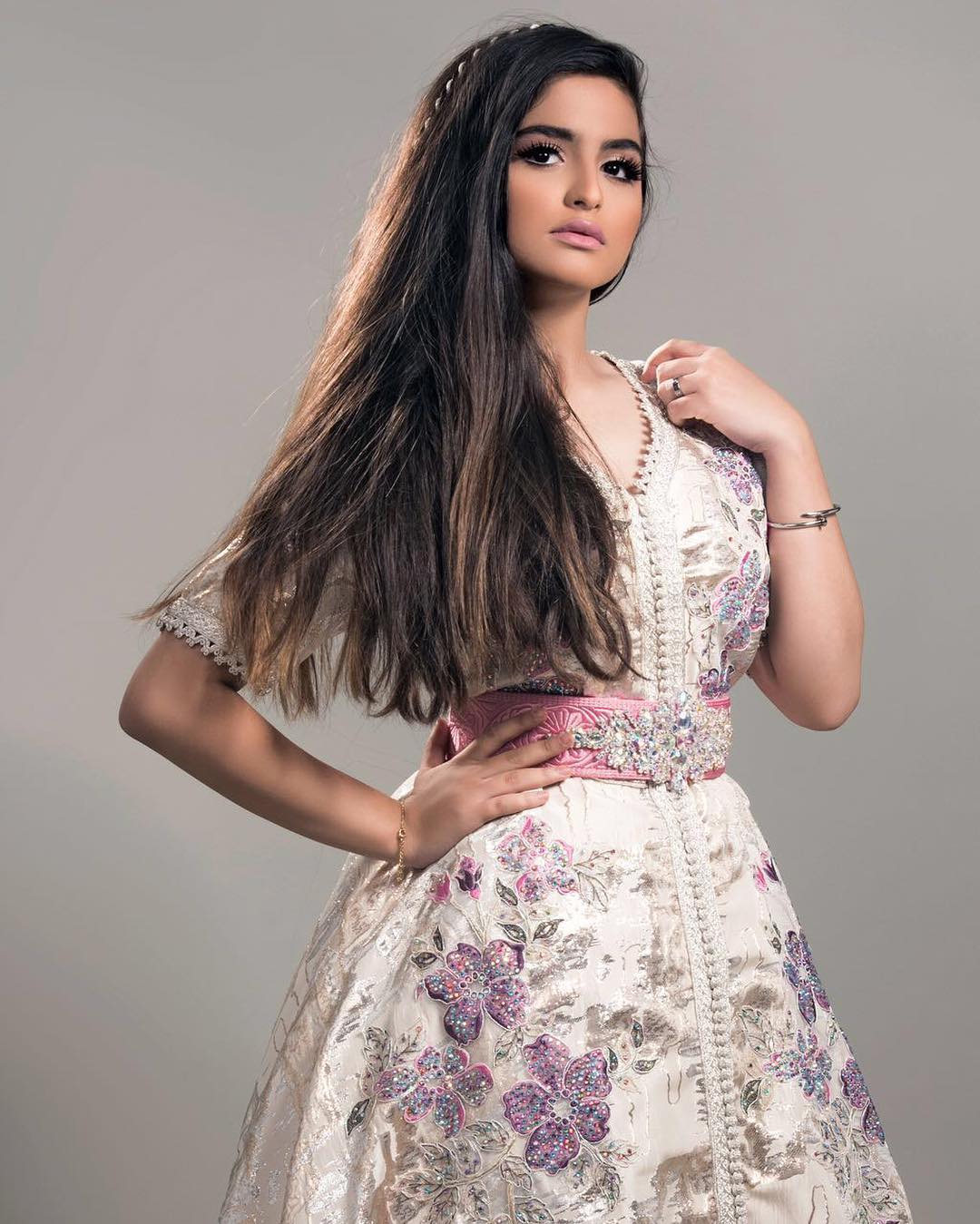 14334802_866711530128668_1589937342_n