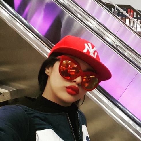 1476429131-298404-inarticlelarge