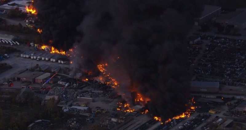 تحطم طائرة شحن تابعة لـ”يو بي إس” بعد إقلاعها من مطار لويزفيل بكنتاكي وإصابات في صفوف الطاقم