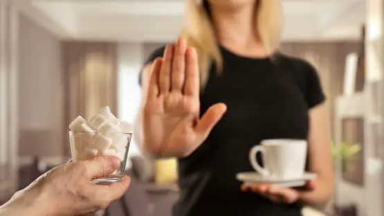 دراسة حديثة: المحليات قد تساعد على فقدان الوزن وتحسين صحة الأمعاء